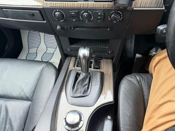 BMW 5 Series 3.0 530d SE Touring Auto Euro 4 5dr