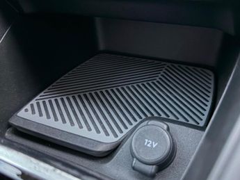 Citroen e-C4 50kWh Sense Plus Auto 5dr (11kW Charger)