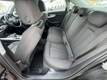 Audi A4 2.0 TDI 35 SE S Tronic Euro 6 (s/s) 4dr