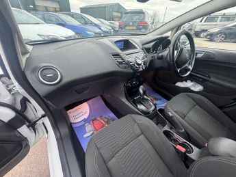 Ford Fiesta 1.6 Titanium Powershift Euro 5 5dr