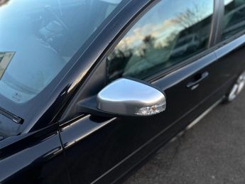 Volvo S40 2.0D R-Design Sport Powershift Euro 4 4dr