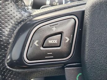 Land Rover Range Rover Evoque 2.2 SD4 Dynamic Auto 4WD Euro 5 (s/s) 5dr