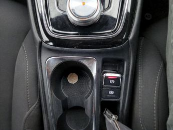 MG MG5 61.1kWh Excite Long Range Auto 5dr