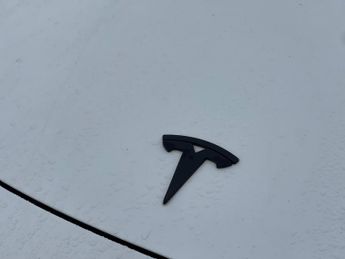 Tesla Model 3 (Dual Motor) Performance Auto 4WDE 4dr (Performance Upgrade)