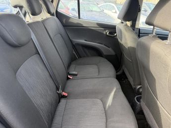 Hyundai i10 1.2 Active Hatchback 5dr Petrol Auto Euro 5 (85 bhp)