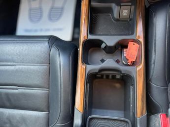 Honda CR-V 2.0 h i-MMD SR SUV 5dr Petrol Hybrid eCVT Euro 6 (s/s) (184 ps)