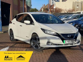 Nissan Leaf 40kWh Tekna Hatchback 5dr Electric Auto (150 ps)