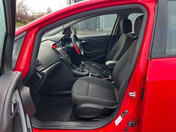 Vauxhall Astra 1.3 CDTi ecoFLEX ES Euro 5 (s/s) 5dr