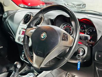 Alfa Romeo MiTo 1.4 TB MultiAir Distinctive TCT Euro 5 (s/s) 3dr