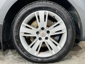 SEAT Alhambra 2.0 TDI CR SE DSG Euro 5 (s/s) 5dr