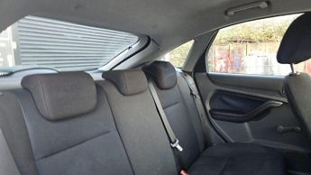 Ford Focus 1.6 Zetec Climate 5dr