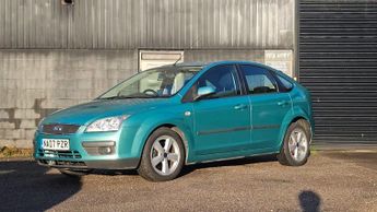 Ford Focus 1.6 Zetec Climate 5dr
