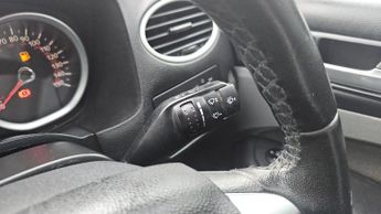 Ford Focus 1.6 Zetec 3dr