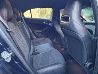 Mercedes-Benz A Class 2.1 A200d AMG Line 7G-DCT Euro 6 (s/s) 5dr