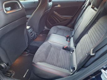 Mercedes-Benz A Class 2.1 A200d AMG Line 7G-DCT Euro 6 (s/s) 5dr