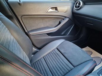 Mercedes-Benz A Class 2.1 A200d AMG Line 7G-DCT Euro 6 (s/s) 5dr