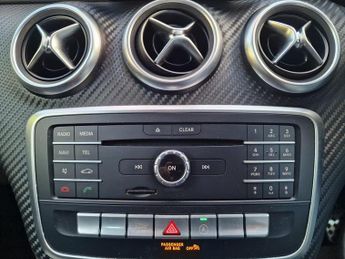 Mercedes-Benz A Class 2.1 A200d AMG Line 7G-DCT Euro 6 (s/s) 5dr