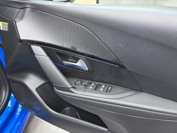 Peugeot E-208 50kWh GT Auto 5dr (7kW Charger)
