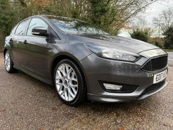 Ford Focus 1.0T EcoBoost ST-Line Euro 6 (s/s) 5dr