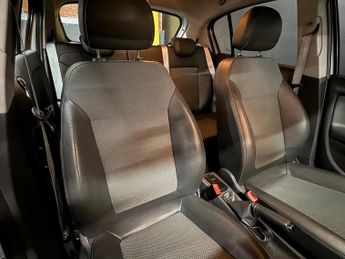 Vauxhall Corsa 1.4i 16v SE 5dr (a/c)