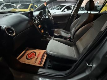 Vauxhall Corsa 1.4i 16v SE 5dr (a/c)