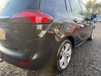 Vauxhall Zafira Tourer 2.0 CDTi SRi Auto Euro 5 5dr