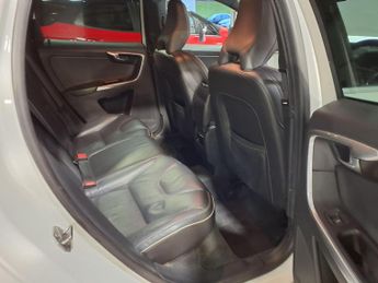 Volvo XC60 2.4 D4 R-Design Lux Nav Geartronic AWD Euro 5 5dr