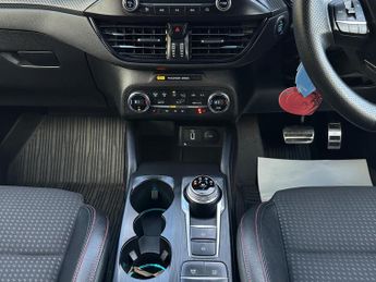 Ford Focus 1.0T EcoBoost ST-Line X Auto Euro 6 (s/s) 5dr