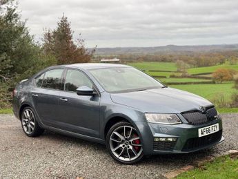 Skoda Octavia 2.0 TDI vRS Hatchback 5dr Diesel DSG Euro 6 (s/s) (SNav) (184 ps