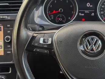 Volkswagen Golf 1.4 TSI SE Nav DSG Euro 6 (s/s) 5dr