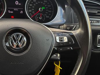 Volkswagen Golf 1.4 TSI SE Nav DSG Euro 6 (s/s) 5dr