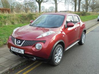 Nissan Juke 1.6 Acenta Premium Euro 5 (s/s) 5dr