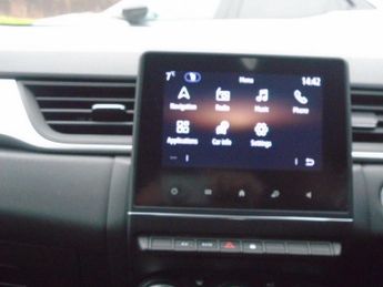 Renault Captur 1.6 E-TECH Iconic Edition Auto Euro 6 (s/s) 5dr