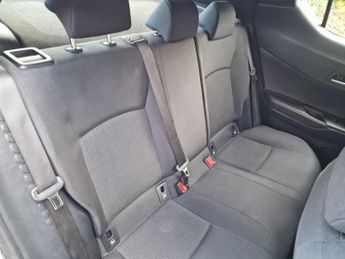 Toyota C-HR 1.8 VVT-h Icon CVT Euro 6 (s/s) 5dr