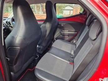 Toyota AYGO 1.0 VVT-i x-pression x-shift Euro 5 5dr Euro 5