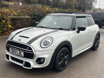 MINI Hatch 2.0 Cooper S Sport Steptronic Euro 6 (s/s) 3dr