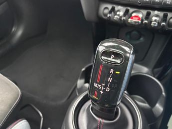 MINI Hatch 2.0 Cooper S Sport Steptronic Euro 6 (s/s) 3dr