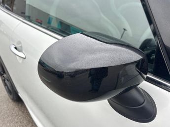 MINI Hatch 2.0 Cooper S Sport Steptronic Euro 6 (s/s) 3dr