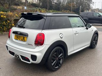 MINI Hatch 2.0 Cooper S Sport Steptronic Euro 6 (s/s) 3dr