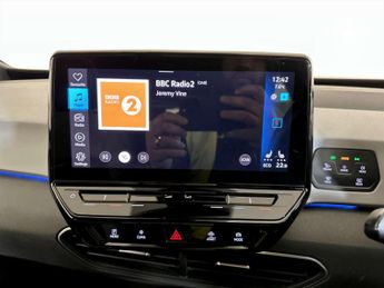 Volkswagen ID.3 Pro Performance 58kWh Family Hatchback 5dr Electric Auto (204 ps
