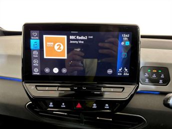 Volkswagen ID.3 Pro Performance 58kWh Family Hatchback 5dr Electric Auto (204 ps