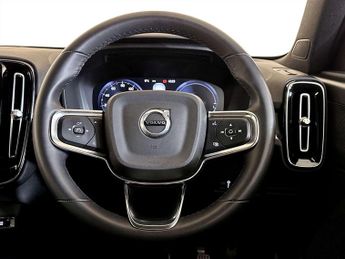 Volvo XC40 1.5h T4 Recharge 10.7kWh Core SUV 5dr Petrol Plug-in Hybrid Auto