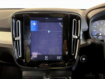 Volvo XC40 1.5h T4 Recharge 10.7kWh Core SUV 5dr Petrol Plug-in Hybrid Auto