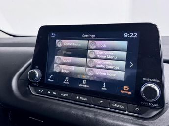 Nissan Qashqai 1.3 DIG-T MHEV Acenta Premium SUV 5dr Petrol Hybrid XTRON Euro 6