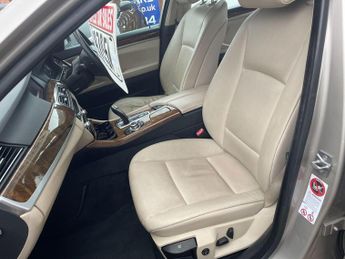 BMW 5 Series 3.0 535i SE Saloon 4dr Petrol Steptronic Euro 5 (306 ps)