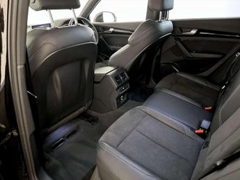 Audi Q5 2.0 TDI 40 Black Edition SUV 5dr Diesel S Tronic quattro Euro 6 