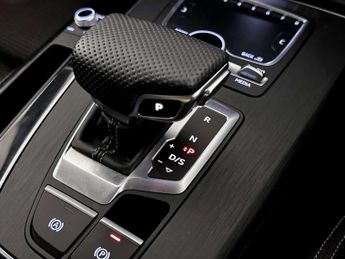 Audi Q5 2.0 TDI 40 Black Edition SUV 5dr Diesel S Tronic quattro Euro 6 