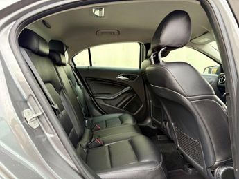 Mercedes-Benz A Class 1.5 A180d Sport (Executive) 7G-DCT Euro 6 (s/s) 5dr