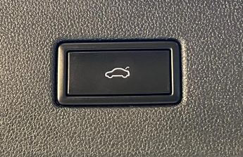 Volkswagen Tiguan 1.5 TSI EVO R-Line Tech DSG Euro 6 (s/s) 5dr