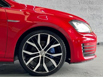 Volkswagen Golf 2.0 TDI BlueMotion Tech GTD DSG Euro 6 (s/s) 5dr